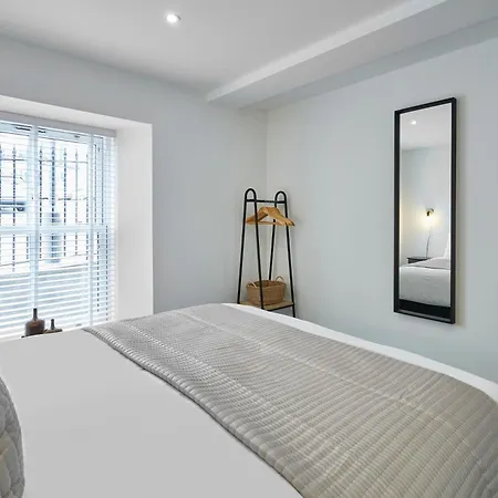 Host & - 2 The Mount Holiday home Whitby